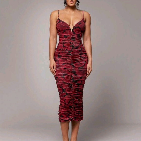 Elegant Sweet Romantic Rose Floral Print Slip Dress For Women, Suitable For Coc - Picture 1 of 4